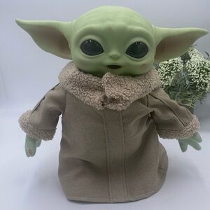 Stars‎ Wars The Mandalorian Baby Yoda Grogu Plush laughing Doll The Child 11”